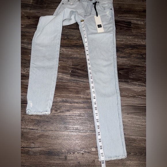 NWT James Jeans Women’s Blue White Striped Mid-Rise Ankle Jeans Size 25 - Picture 3 of 9